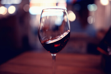 wine restaurant serving romance / beautiful concept alcohol glass, holiday dinner in a cafe