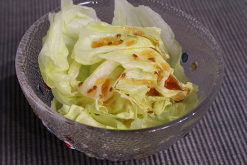 レタスのサラダ