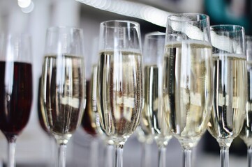 glasses of champagne