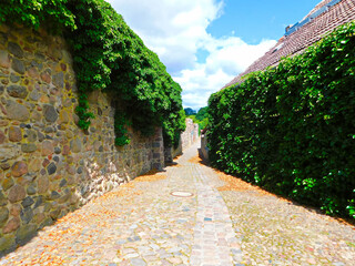 Historische Stadtmauer aus dem 13. Jahrhundert