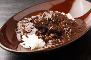 黒ビーフカレー