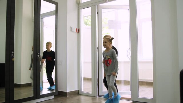 Kids came to the hospital