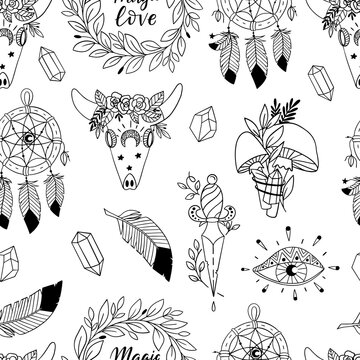 Seamless pattern with magic and witchcraft elements