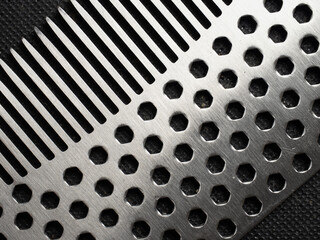 Metal comb