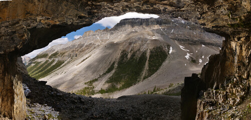 Stanley Alcove 2