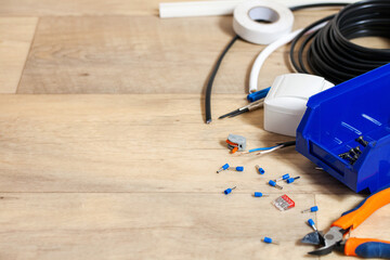 Block clamp nippers strippers