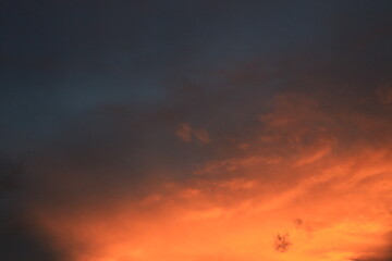 Fototapeta premium Dramatic sunset and sunrise sky for background