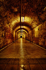 Tunnel