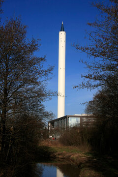 Der Fallturm der Universitaet in Bremen, Hansestadt Bremen, Deutschland, Europa