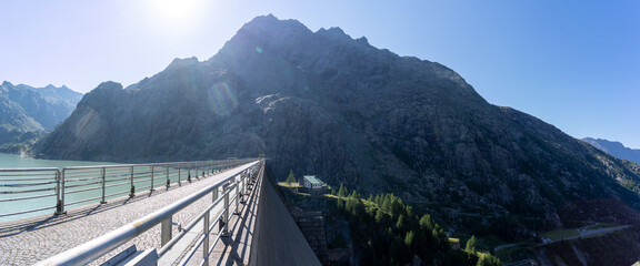 Italien Lombardei in den Bergen