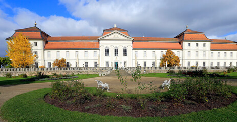Fototapeta na wymiar Schloss Fasanerie in Eichenzell, Eichenzell, Hessen, Deutschland, Europa