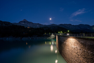 Italien Lombardei in den Bergen