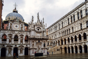 Fototapeta na wymiar Courtyard of the Doge's Palace. Facade view. Venice. Italy.