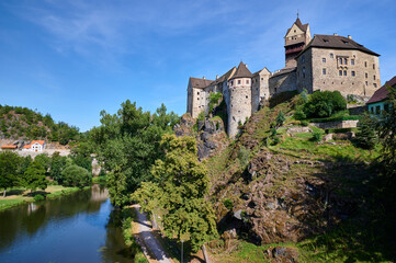 Fototapeta na wymiar view of the castle of Loket in Czech republic