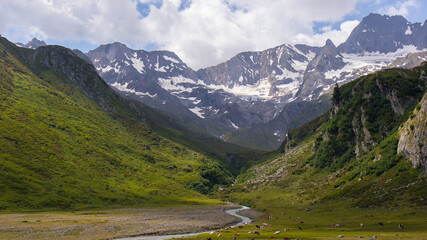 Fototapeta na wymiar Bergpanorama Tirol