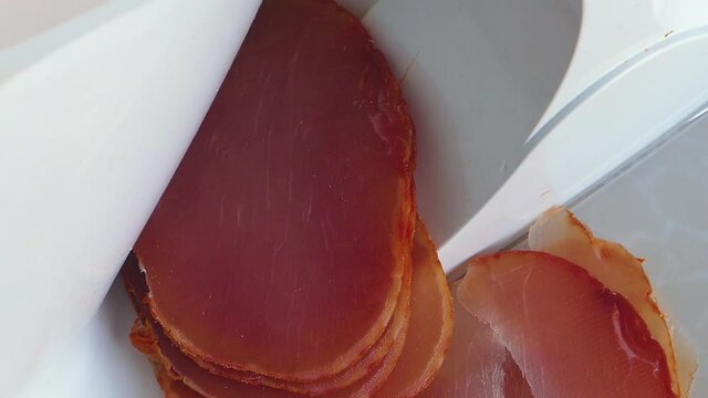 Machine To Cut Meat and Sausages