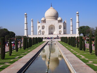 Taj Mahal and blue sky, Agra, Uttarpradesh, North India, India
