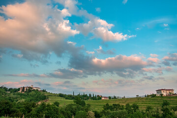 Obraz premium Spring stormy sunset in the vineyards of Collio Friulano, Friuli-Venezia Giulia, Italy