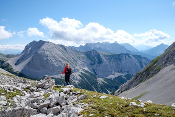 Fototapeta na wymiar Bergwandern im Karwendel