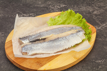Herring fillet with salad leaves