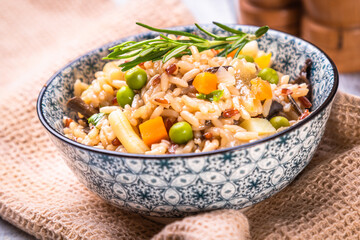 Risotto with mushrooms ande vegetables