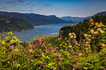 Crown point and vista house in the Columbia River Gorge, Oregon