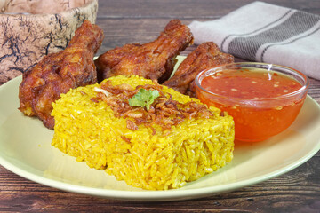 Briyani rice with crispy fried chicken wings, Halal food / Muslim food