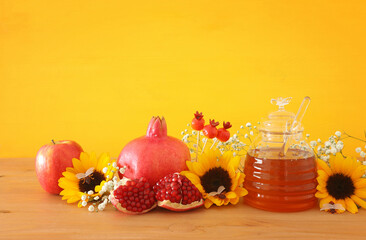 rosh hashanah (jewesh holiday) concept - honey traditional holiday symbol