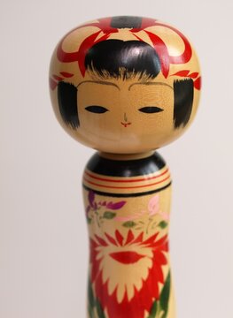 こけし人形 の画像 3 066 件の Stock 写真 ベクターおよびビデオ Adobe Stock