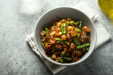 Healthy rice noodles with green beans and shrimps