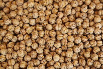 Yellow roasted chickpeas, close up