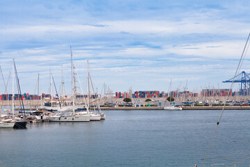 Fototapeta na wymiar Valencia, Spain - 07/18/2020: Valencia maritime yacht port.