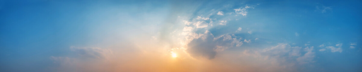 Obraz premium Panorama of Dramatic vibrant color with beautiful cloud of sunrise and sunset. Panoramic image.