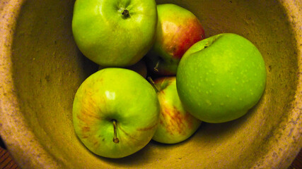 green apples in a bowl