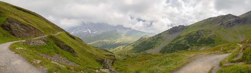 Fototapeta na wymiar Schweizer Berge Grindelwald Jungfrau Eiger 6