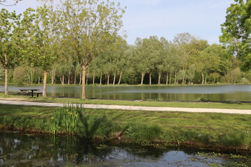 Charente-Maritime - Aigrefeuille - Lac de Frace - Chemin du tour du lac