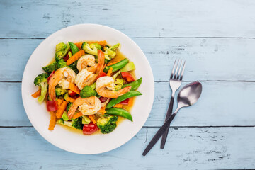 Stir fried mixed vegetables with shrimp