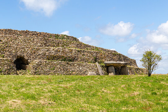 the Petit Mont cairn, on the Rhuys peninsula