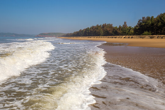 Amazing day in Kumta region on  Nirvana beach- Idnian ocean and sunny !