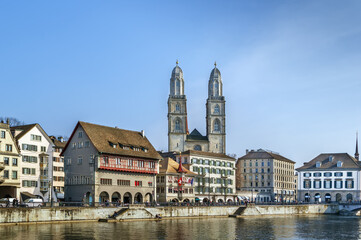 Naklejka premium Embankment of Limmat river, Zurich, Switzerland