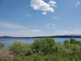 Fototapeta premium Scenic view of the mountains in the Tetons