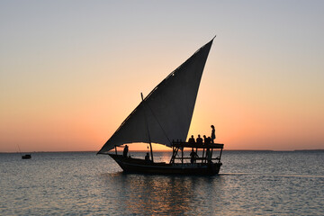Fototapeta premium Zanzibar, December 2016: Tourists sailing on Zanzibar
