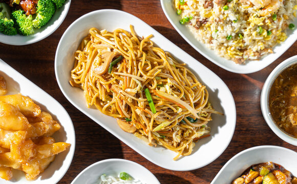 Lo Mein Chinese Food