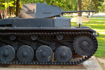 Fototapeta na wymiar Old battle tank, fought in the 2nd world war.