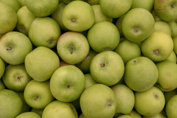 green apples
