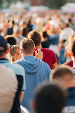 crowd