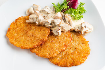 potato pancakes with mushrooms