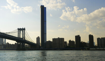 Obraz premium landscape of lower manhattan with east river NYC