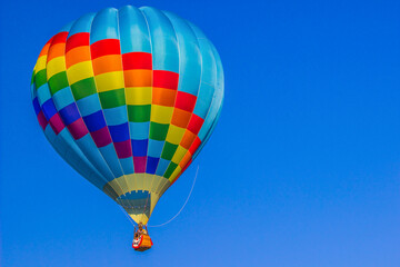 Light Blue Checkered Hot Air Balloon