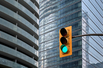 Green Traffic with Buildings